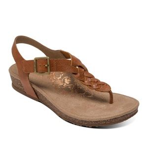 Aetrex brown leather women’s Summer Sandals Size9